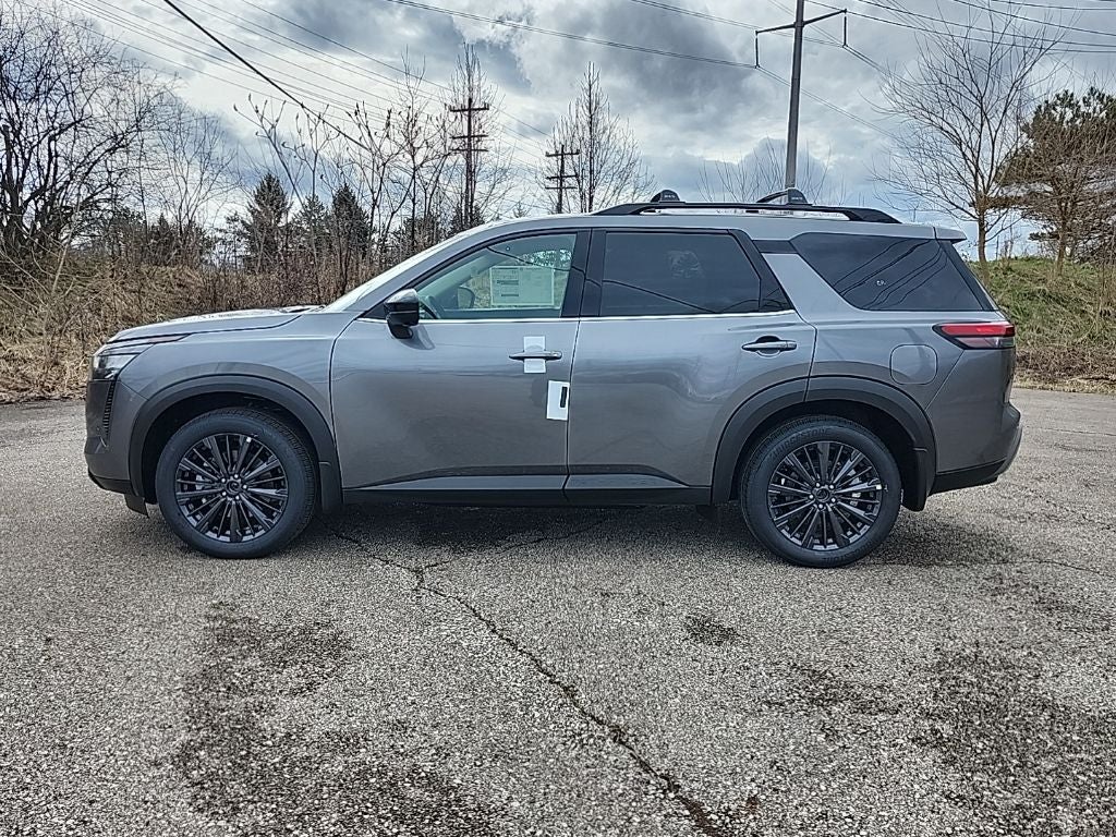 2026 Nissan Pathfinder SL