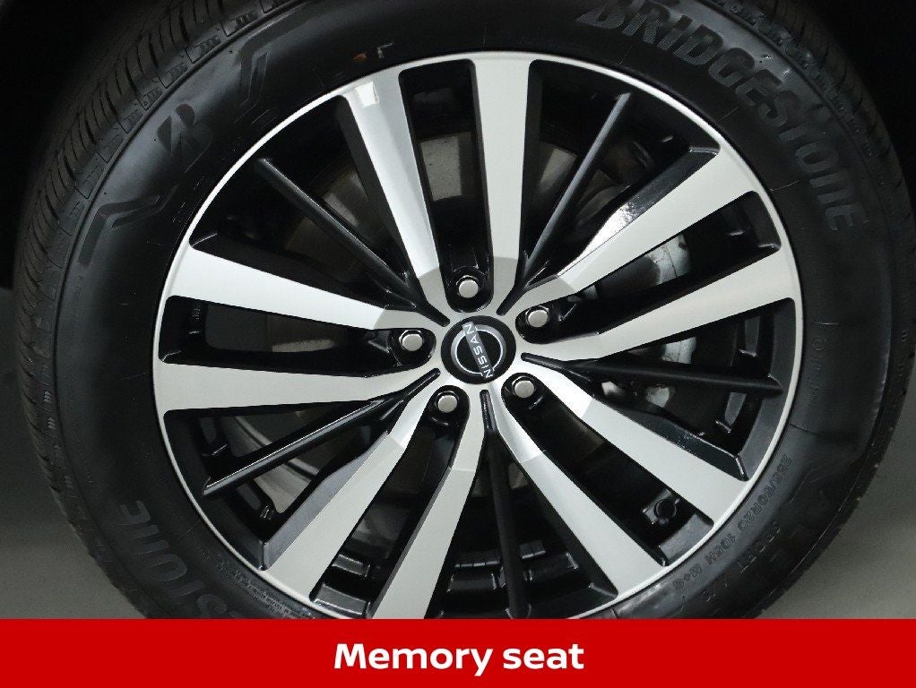 2024 Nissan Pathfinder Platinum AWD