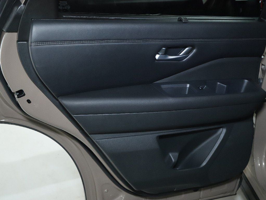 2024 Nissan Pathfinder Platinum AWD