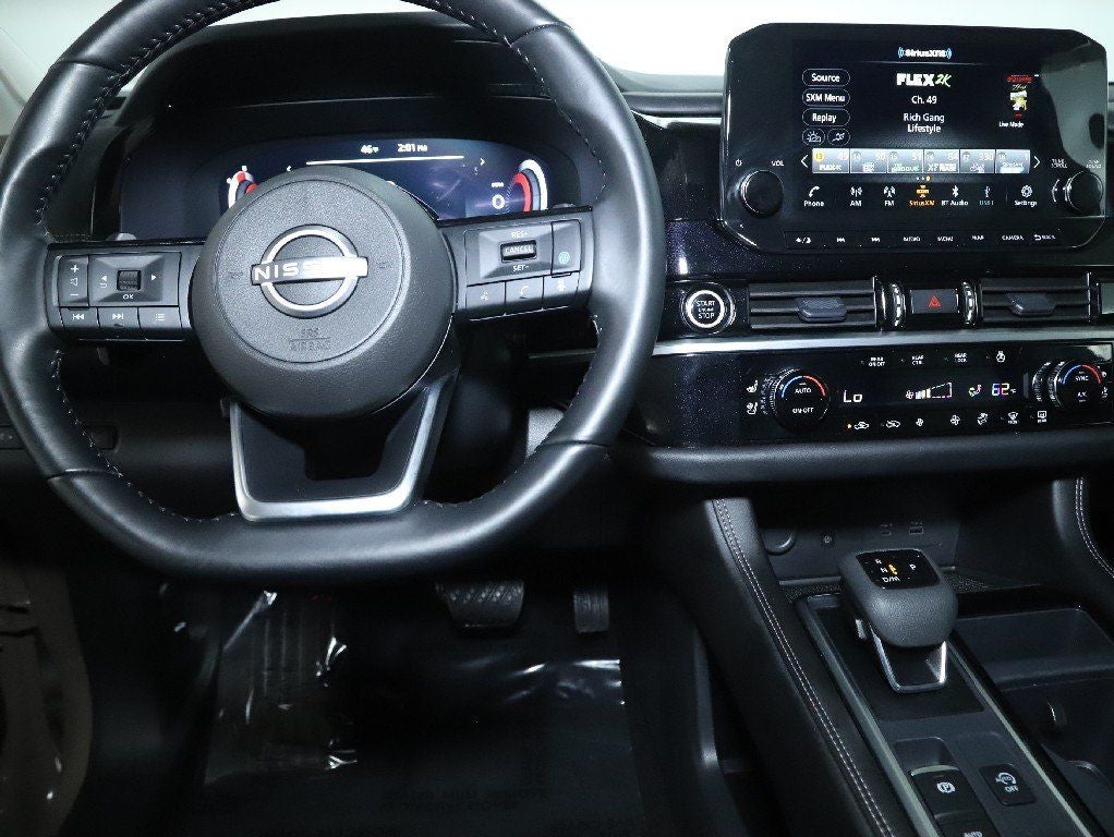 2024 Nissan Pathfinder Platinum AWD