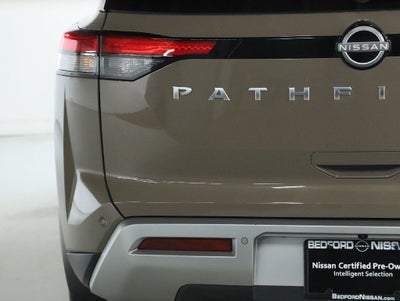 2024 Nissan Pathfinder Platinum AWD