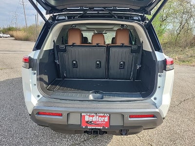 2026 Nissan Pathfinder Platinum