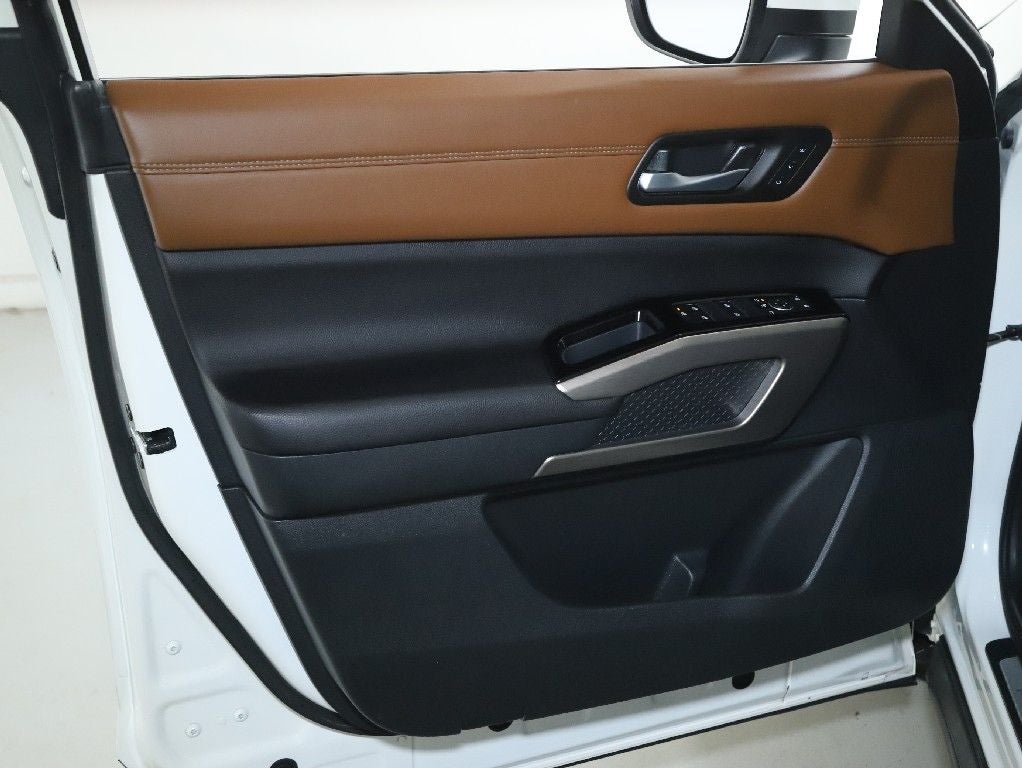 2024 Nissan Pathfinder Platinum AWD