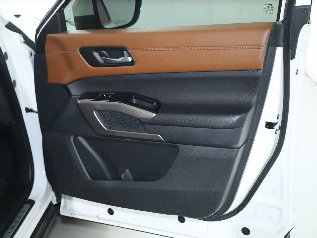 2024 Nissan Pathfinder Platinum AWD