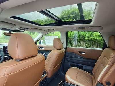2026 Nissan Pathfinder Platinum