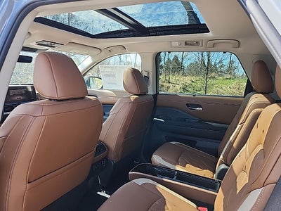 2026 Nissan Pathfinder Platinum