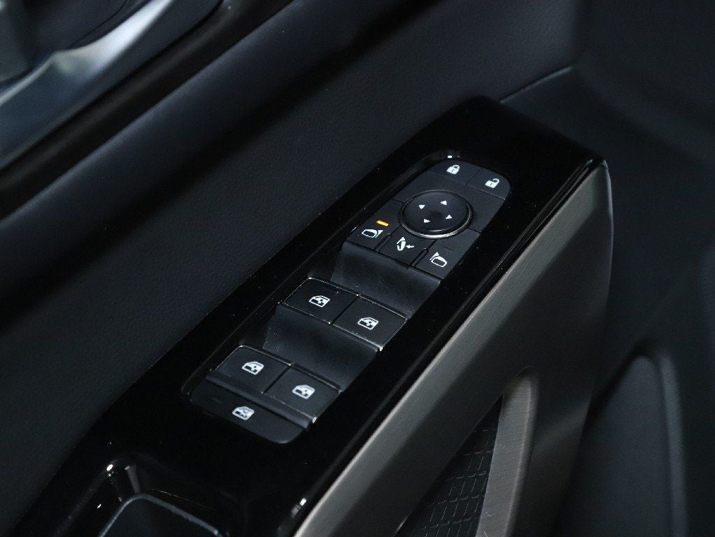 2024 Nissan Pathfinder Platinum AWD