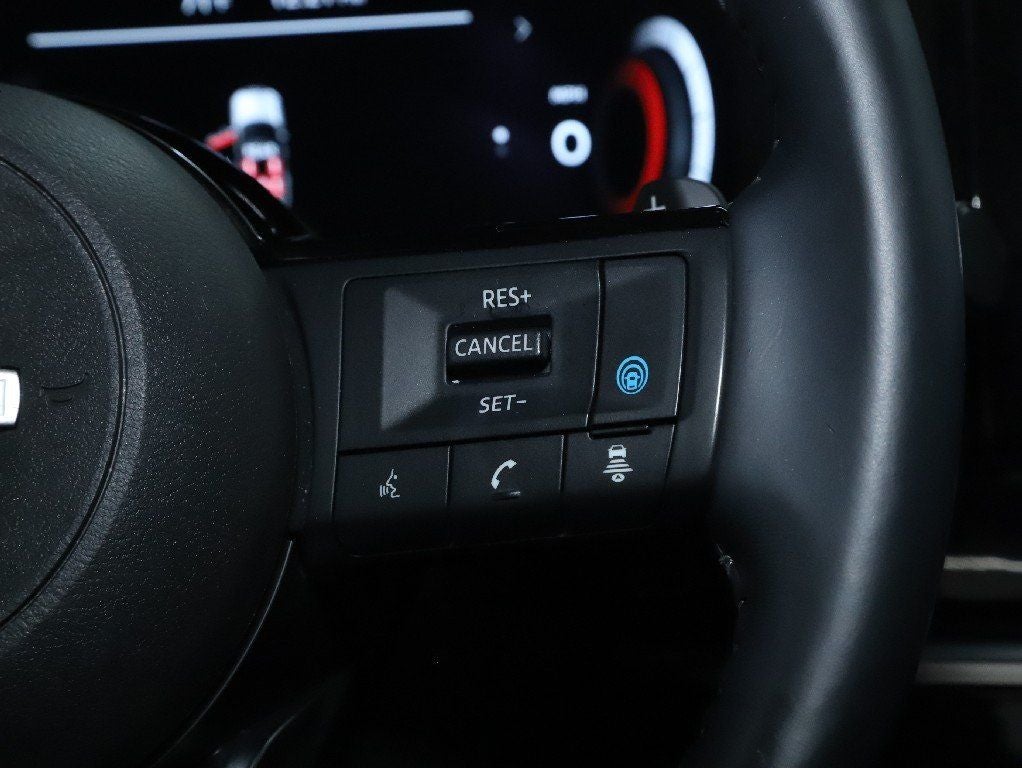 2024 Nissan Pathfinder Platinum AWD