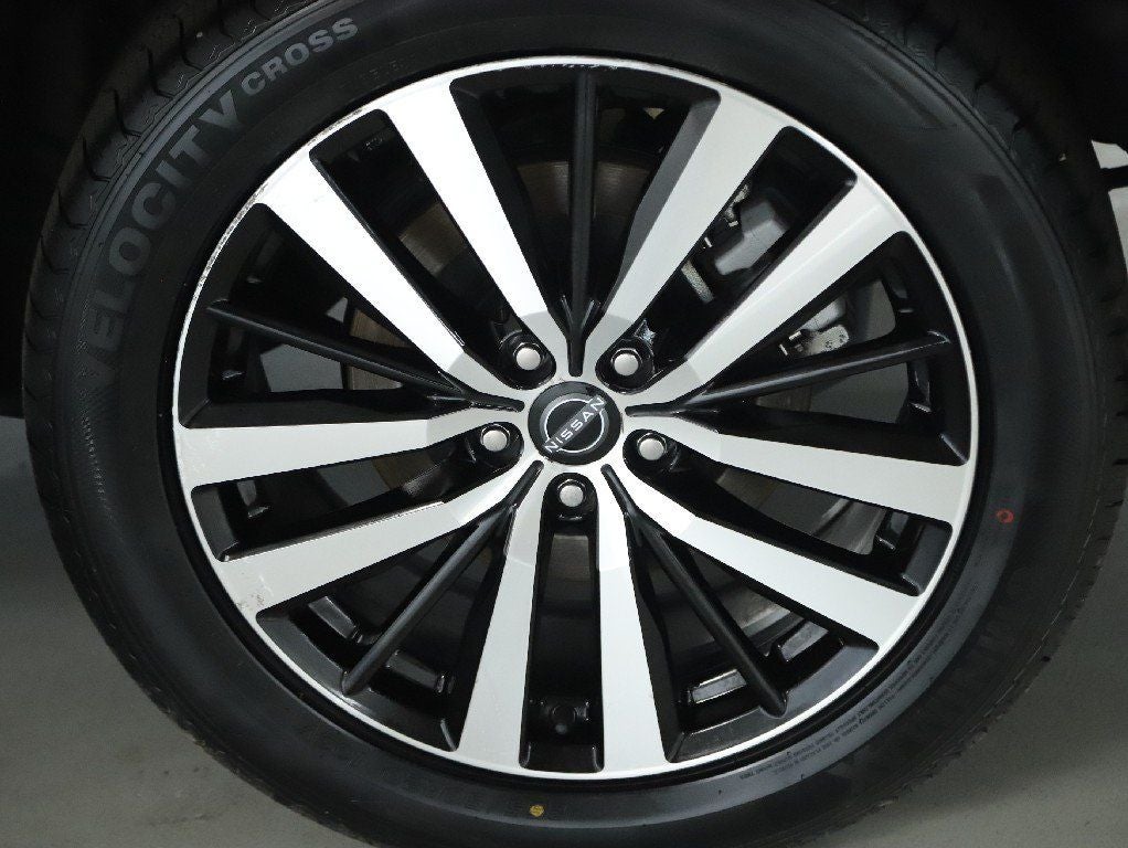 2024 Nissan Pathfinder Platinum AWD