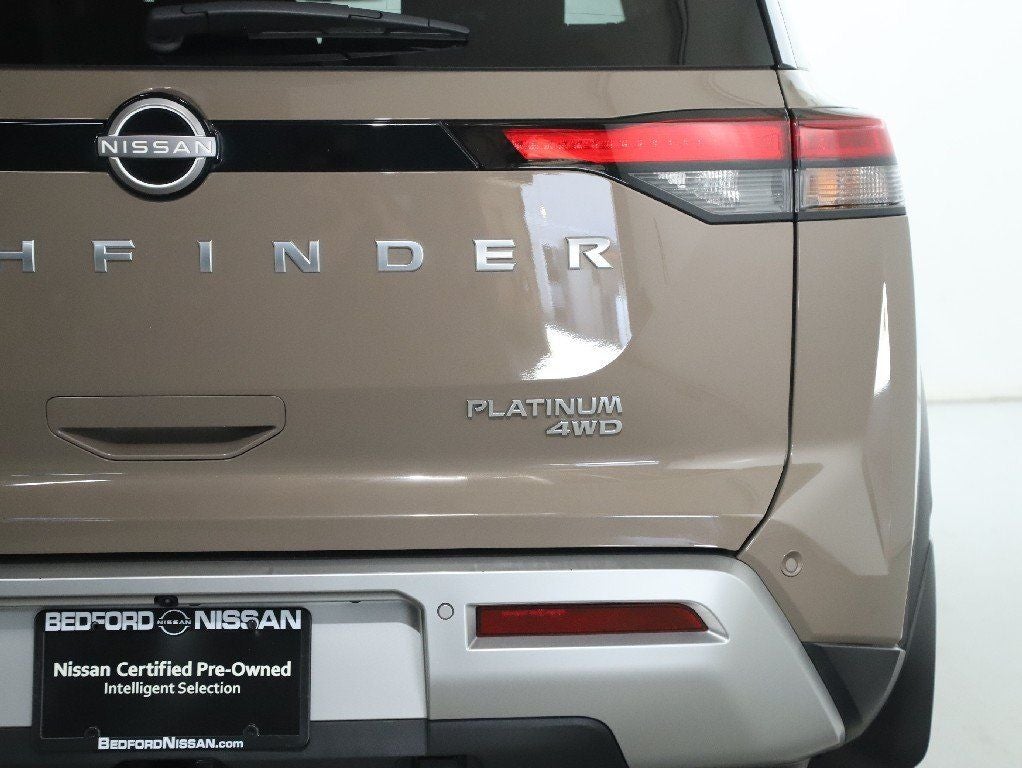 2024 Nissan Pathfinder Platinum AWD