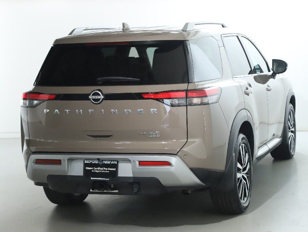 2024 Nissan Pathfinder Platinum AWD