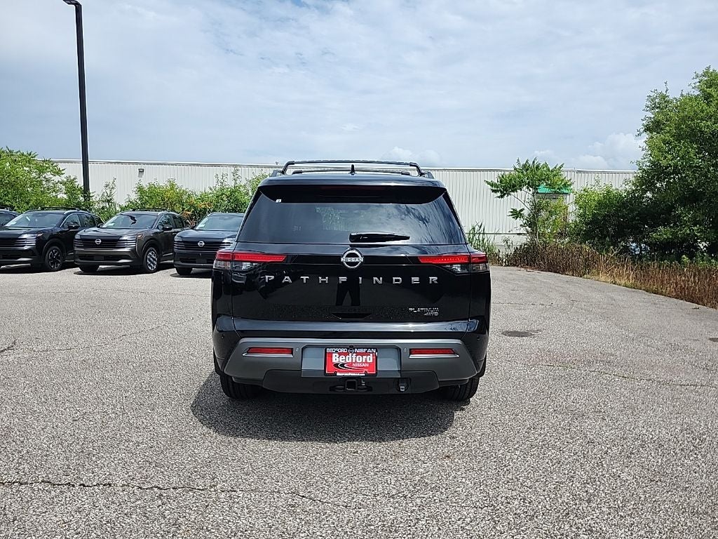 2026 Nissan Pathfinder Platinum