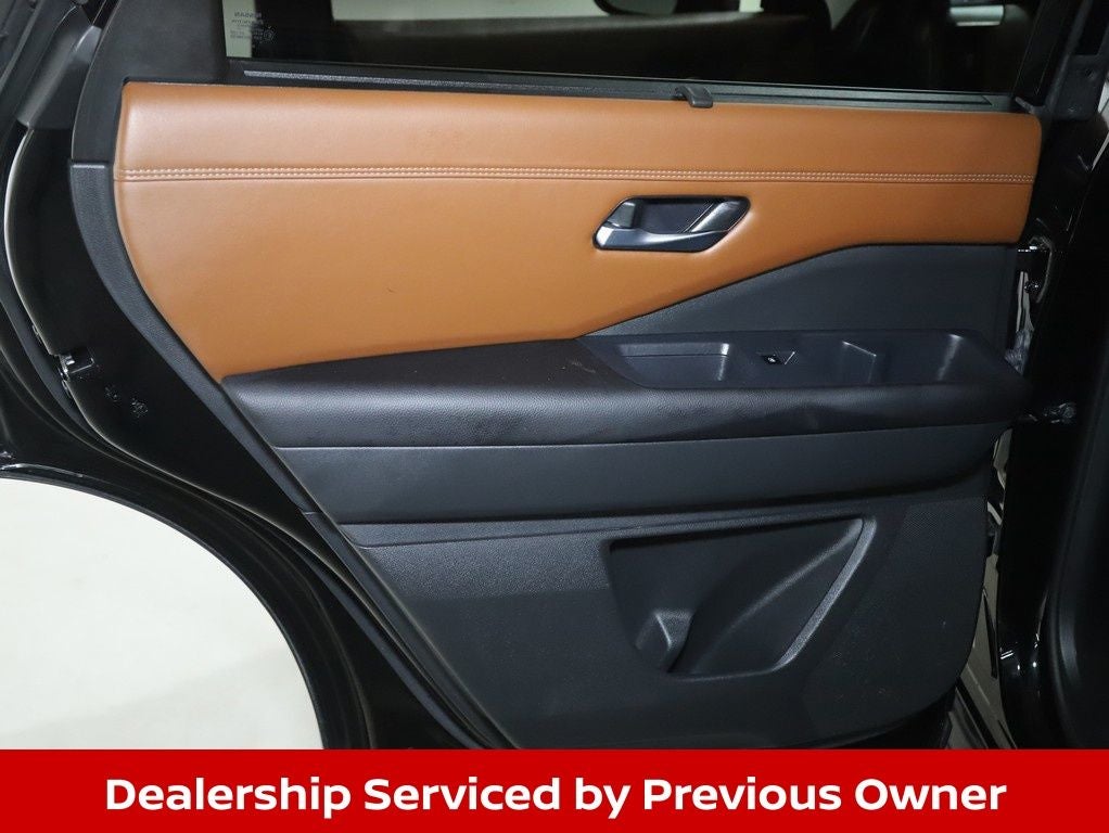 2024 Nissan Pathfinder Platinum AWD