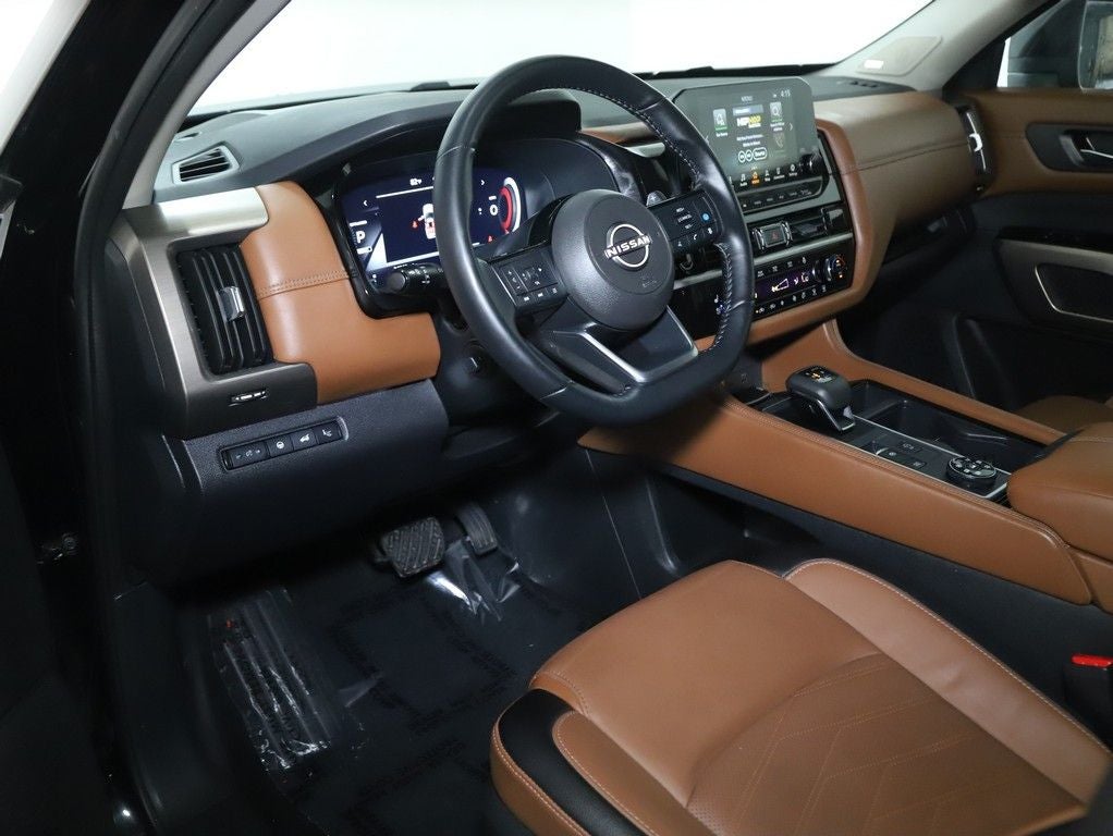 2024 Nissan Pathfinder Platinum AWD