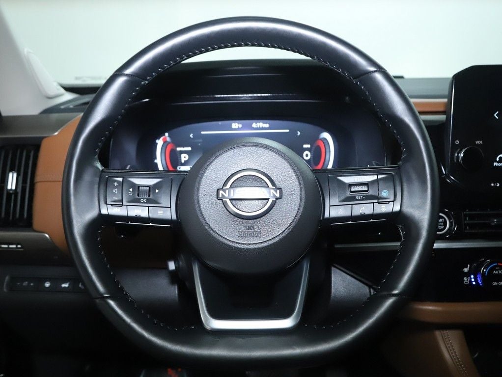 2024 Nissan Pathfinder Platinum AWD