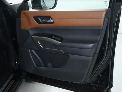 2024 Nissan Pathfinder Platinum AWD