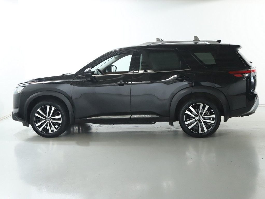 2024 Nissan Pathfinder Platinum AWD