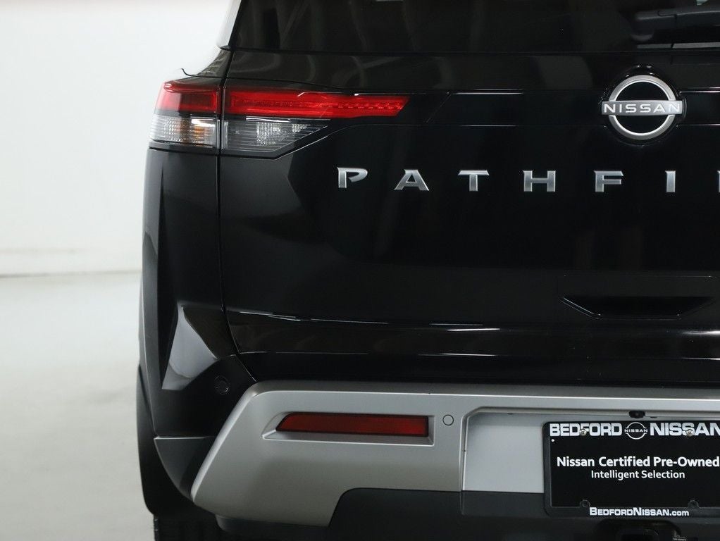 2024 Nissan Pathfinder Platinum AWD