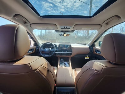 2026 Nissan Pathfinder Platinum