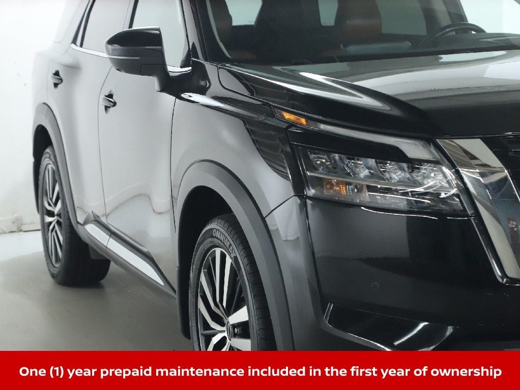2023 Nissan Pathfinder Platinum AWD