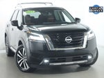 2023 Nissan Pathfinder Platinum AWD