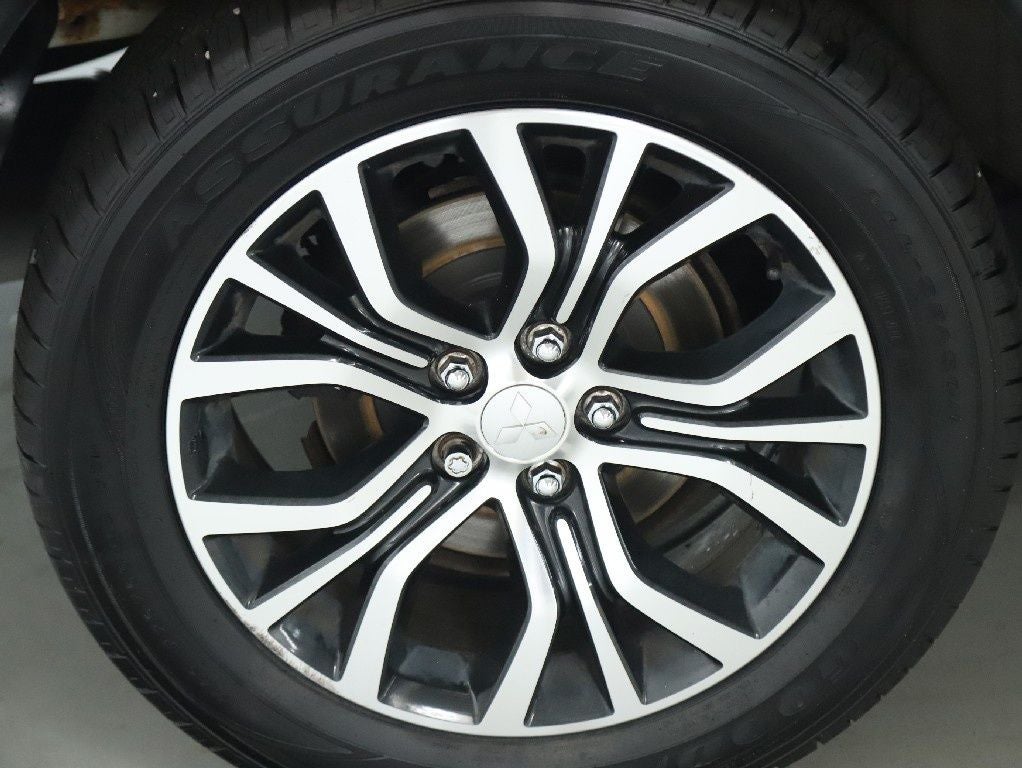 2017 Mitsubishi Outlander ES AWD