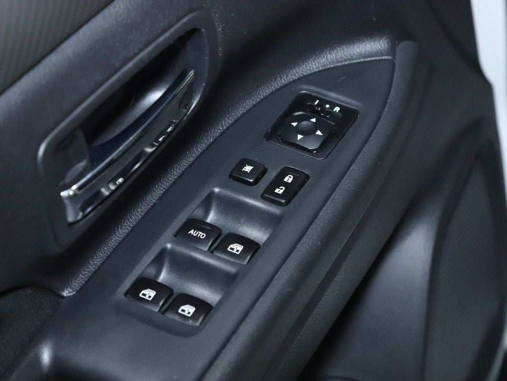 2017 Mitsubishi Outlander ES AWD