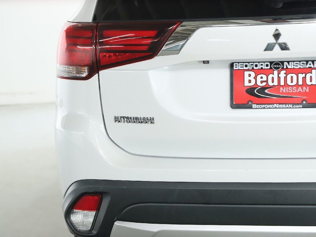 2017 Mitsubishi Outlander ES AWD