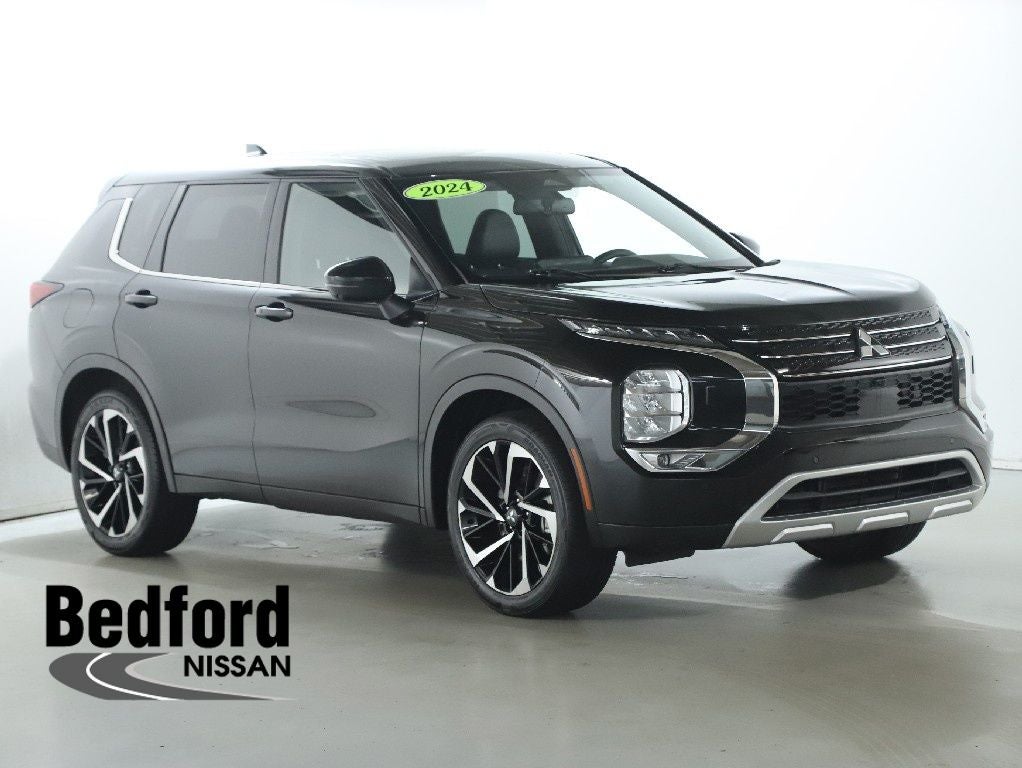 2024 Mitsubishi Outlander SE Tech Package AWD