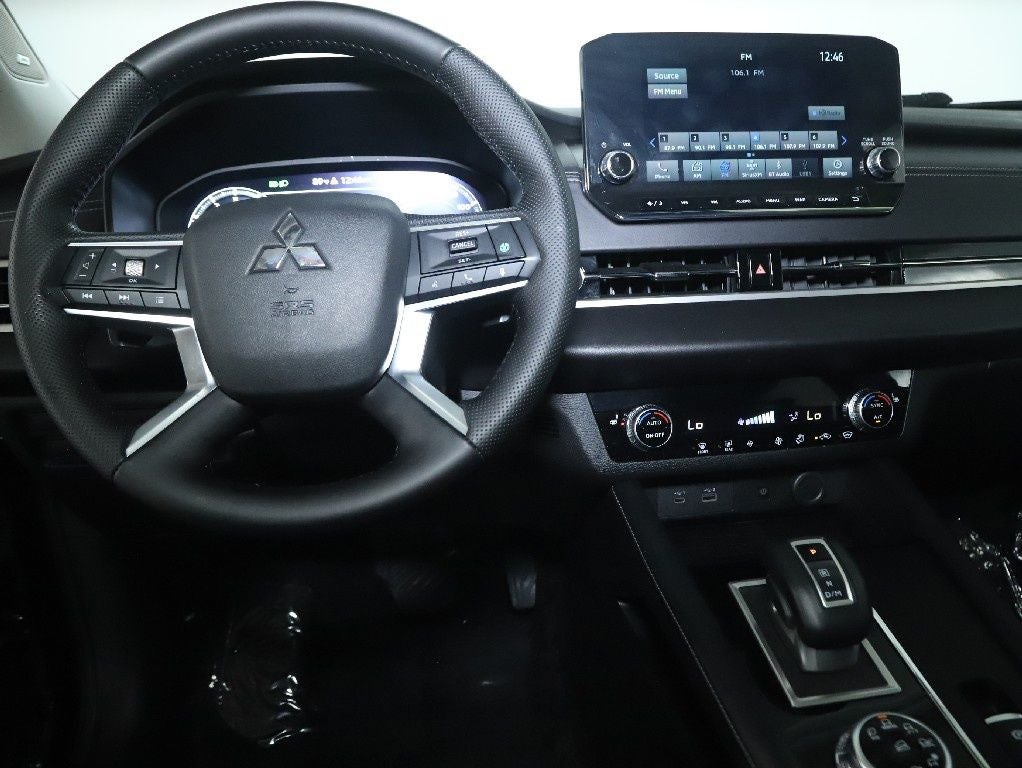 2024 Mitsubishi Outlander SE Tech Package AWD