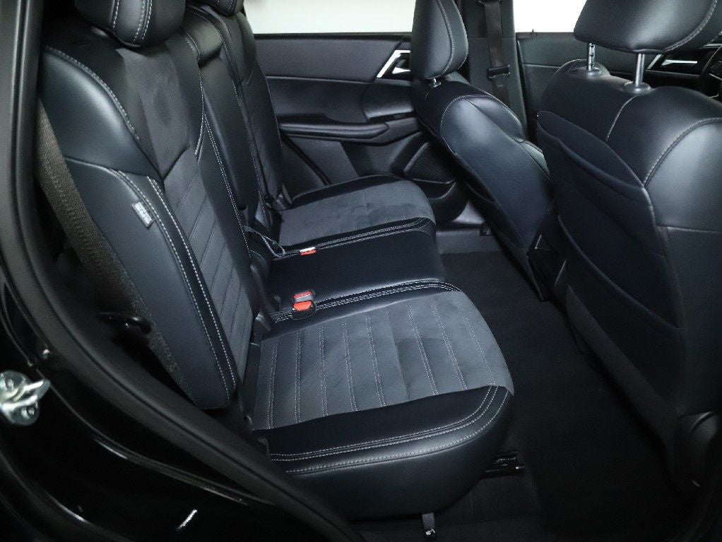 2024 Mitsubishi Outlander SE Tech Package AWD