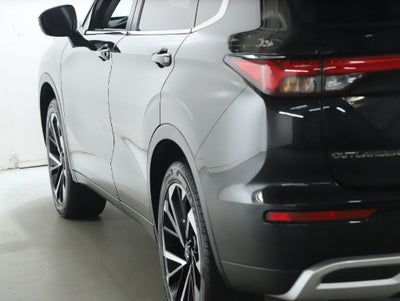 2024 Mitsubishi Outlander SE Tech Package AWD