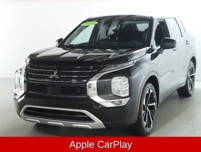 2024 Mitsubishi Outlander SE Tech Package AWD