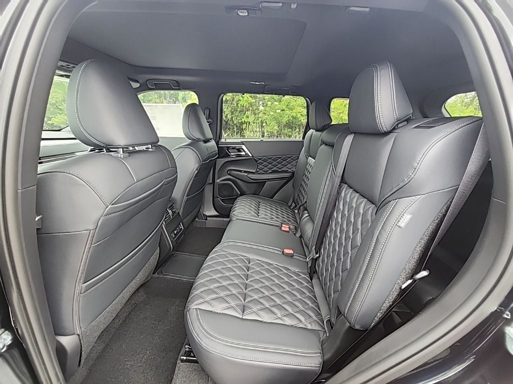 2026 Nissan Rogue Plug-In Hybrid Platinum