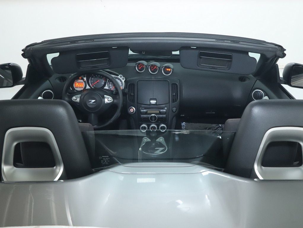 2010 Nissan 370Z Base Roadster 6-speed