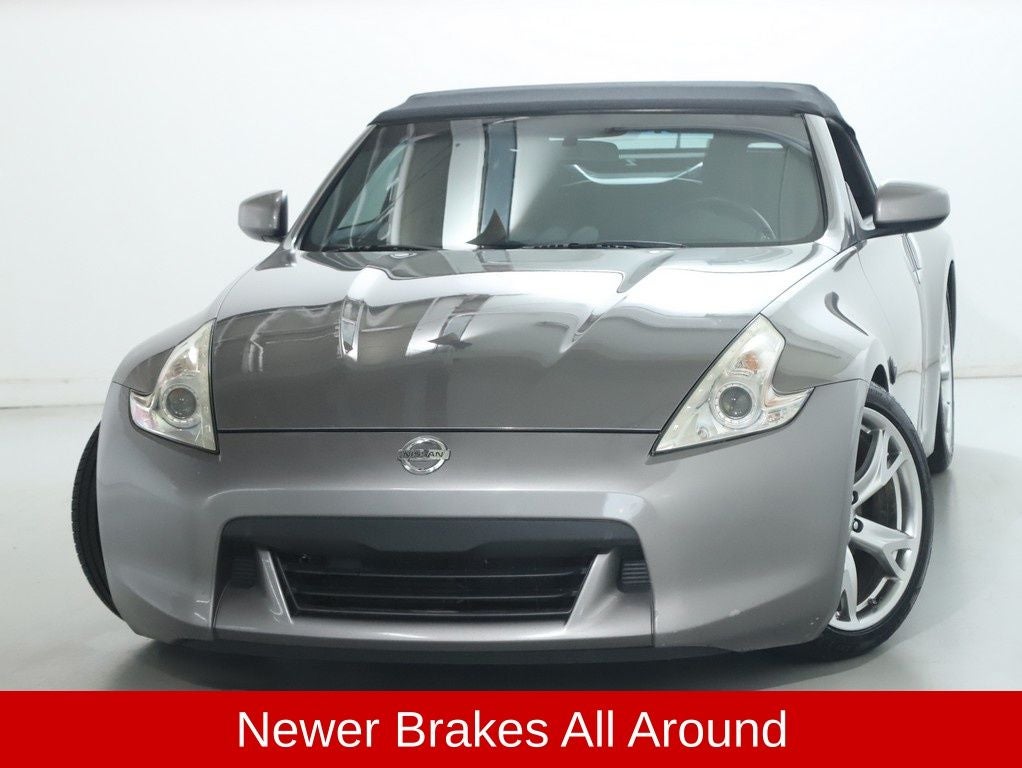 2010 Nissan 370Z Base Roadster 6-speed