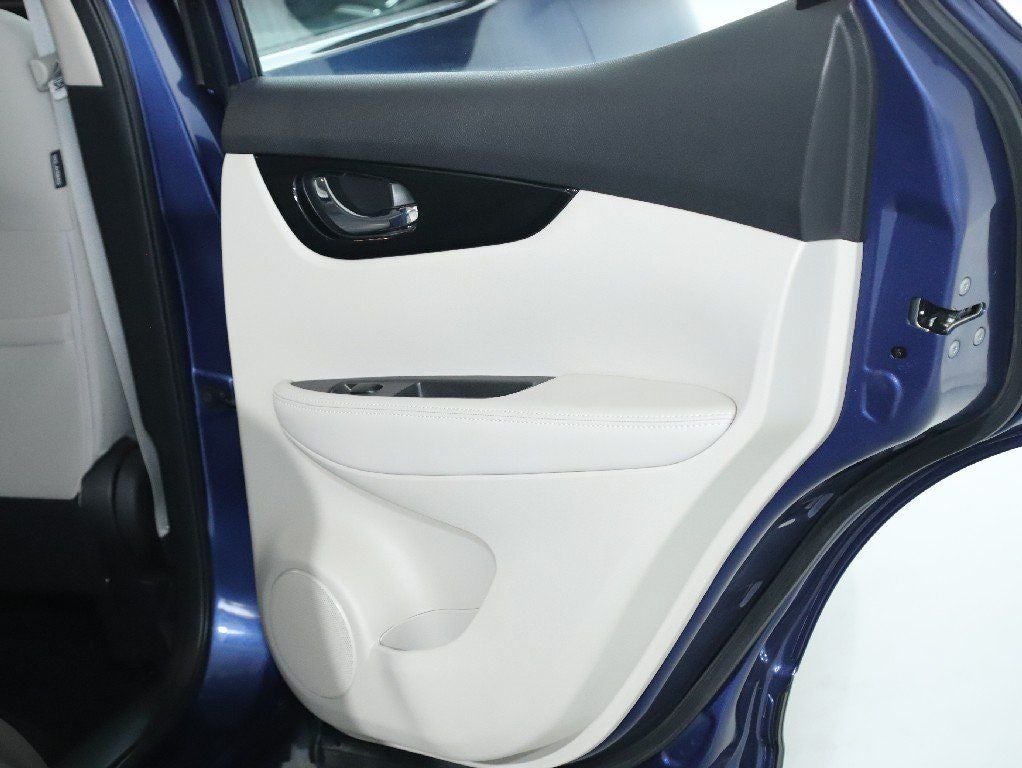 2022 Nissan Rogue Sport SV AWD