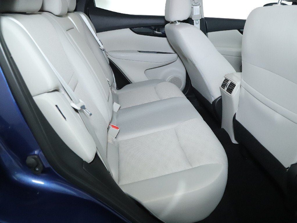 2022 Nissan Rogue Sport SV AWD