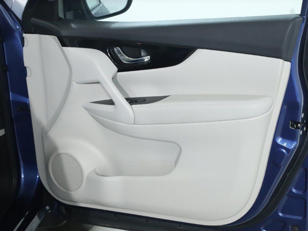 2022 Nissan Rogue Sport SV AWD