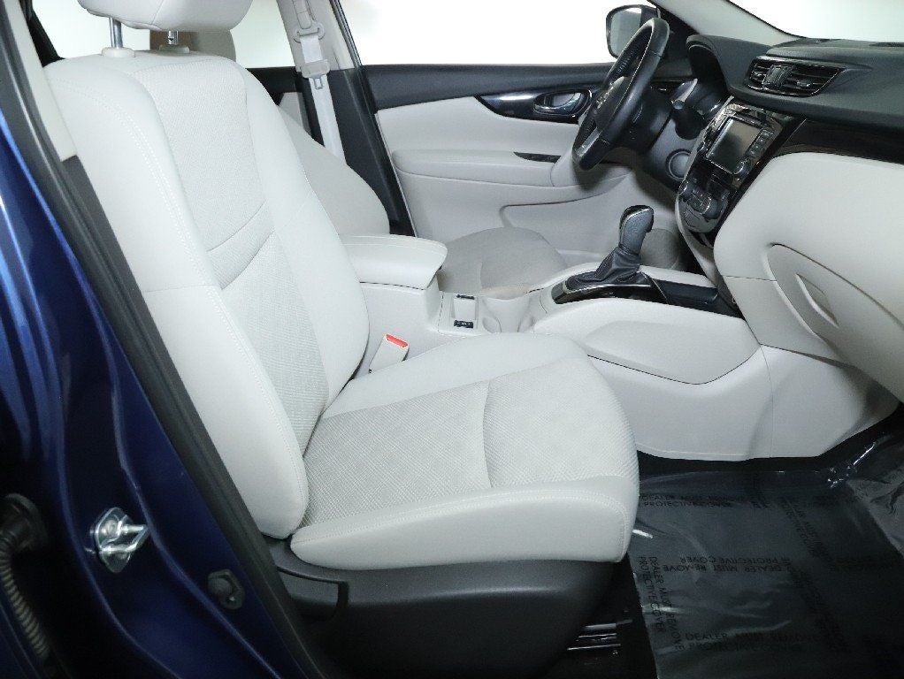 2022 Nissan Rogue Sport SV AWD