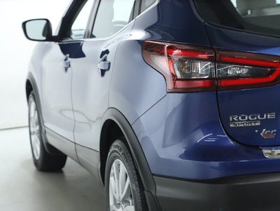 2022 Nissan Rogue Sport SV AWD