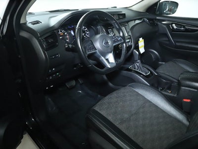 2022 Nissan Rogue Sport SV Technology Pkg. AWD