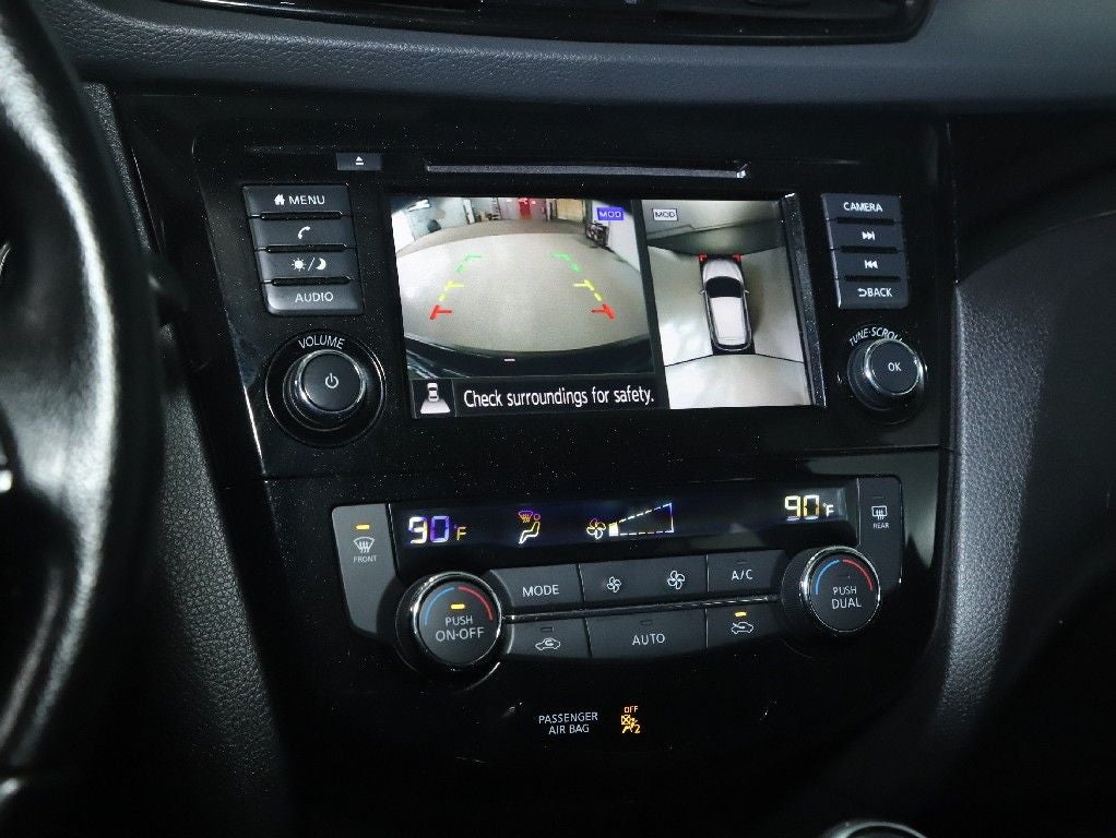 2022 Nissan Rogue Sport SV Technology Pkg. AWD