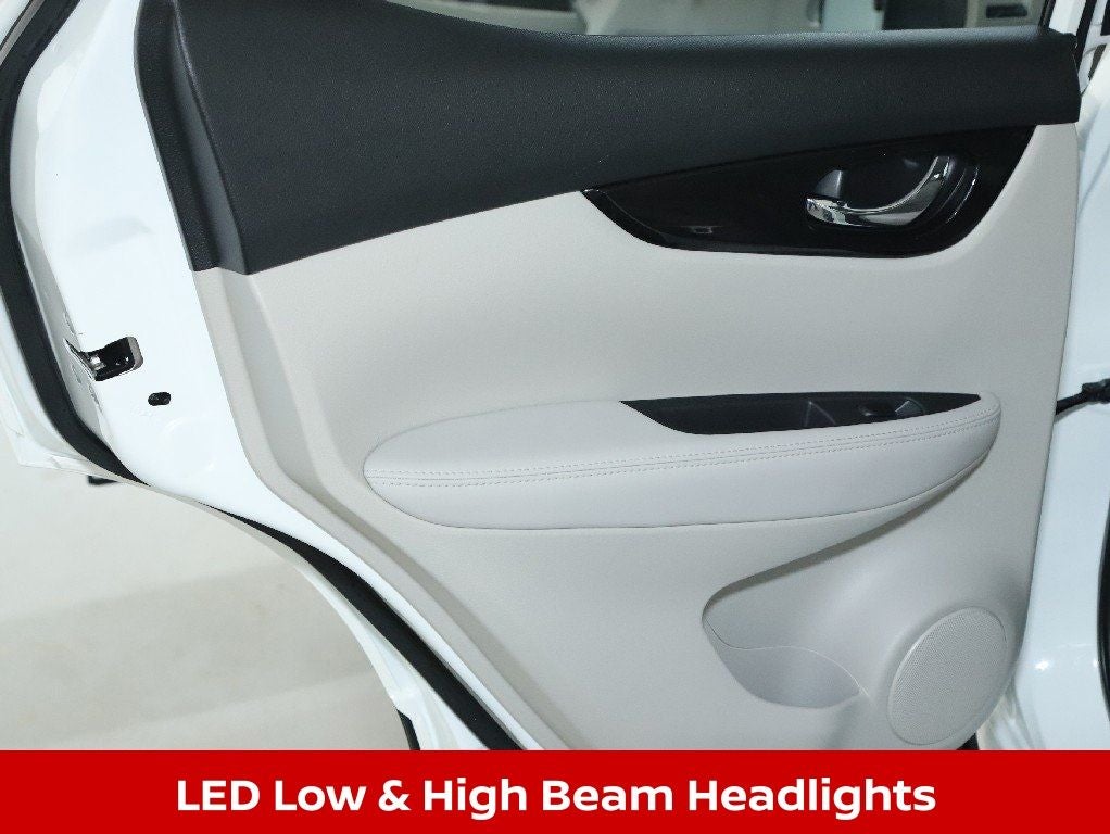 2022 Nissan Rogue Sport SL Premium AWD