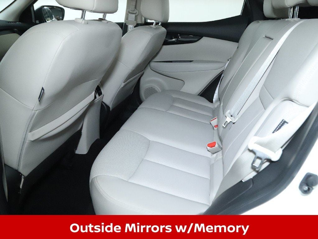 2022 Nissan Rogue Sport SL Premium AWD