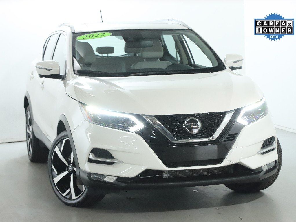 2022 Nissan Rogue Sport SL Premium AWD