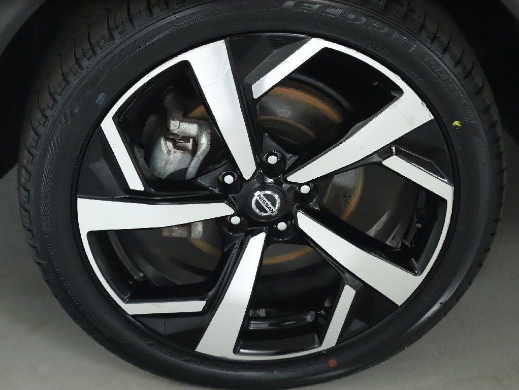 2022 Nissan Rogue Sport SL Premium AWD