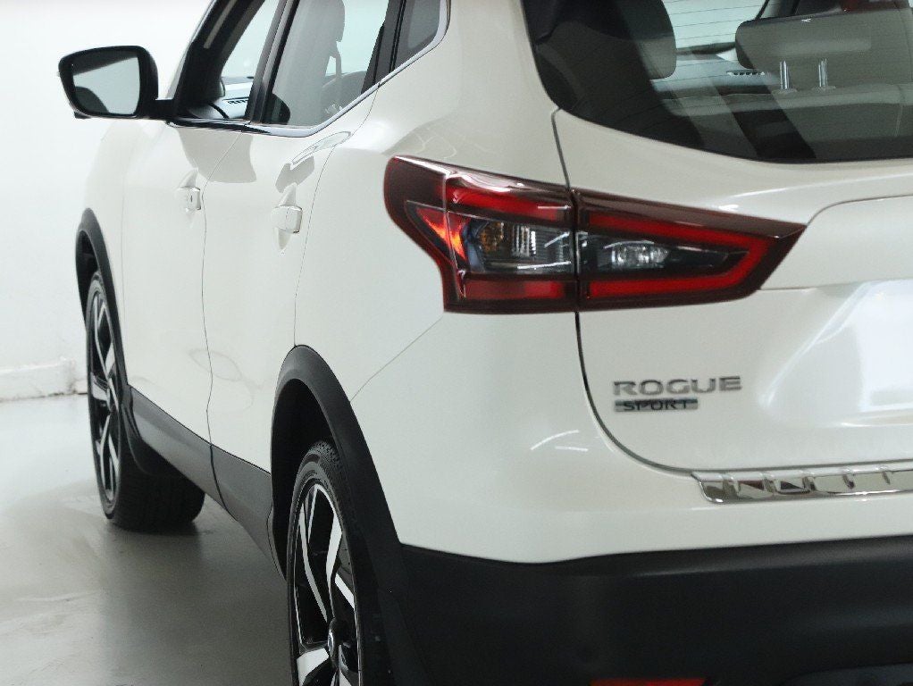 2022 Nissan Rogue Sport SL Premium AWD