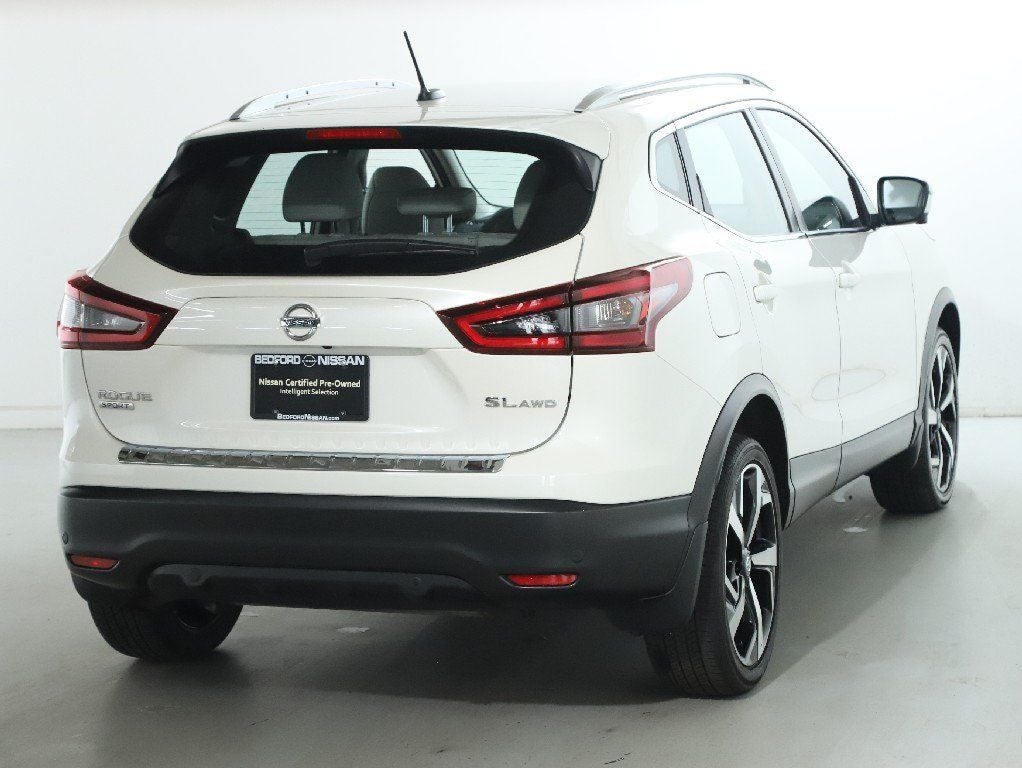 2022 Nissan Rogue Sport SL Premium AWD