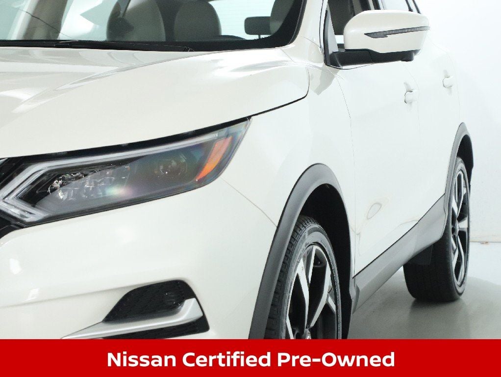 2022 Nissan Rogue Sport SL Premium AWD